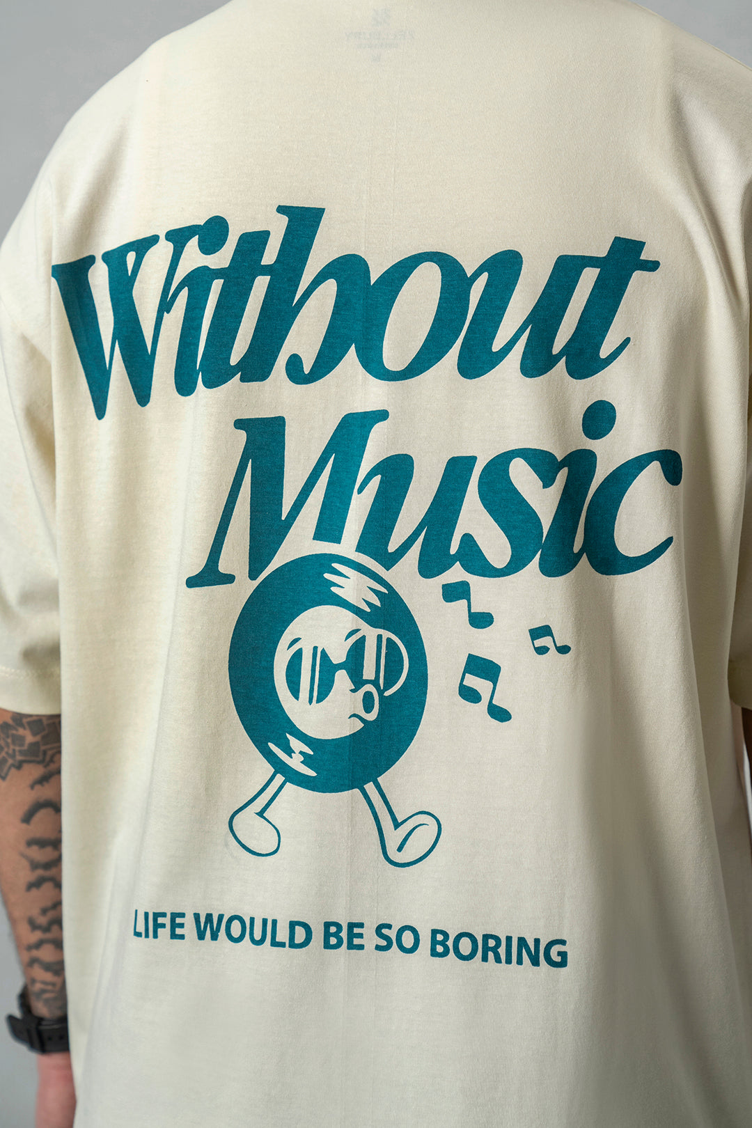 Oversized Graphic T-Shirt - D037