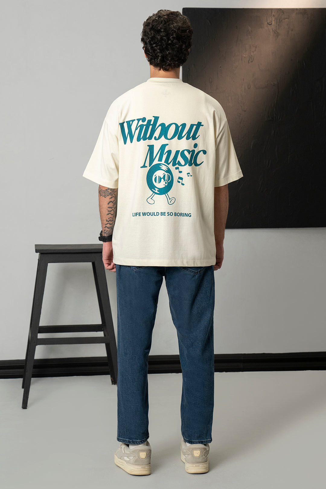 Oversized Graphic T-Shirt - D037