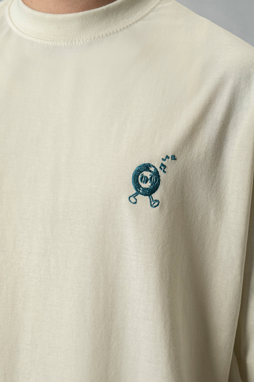 Oversized Graphic T-Shirt - D037