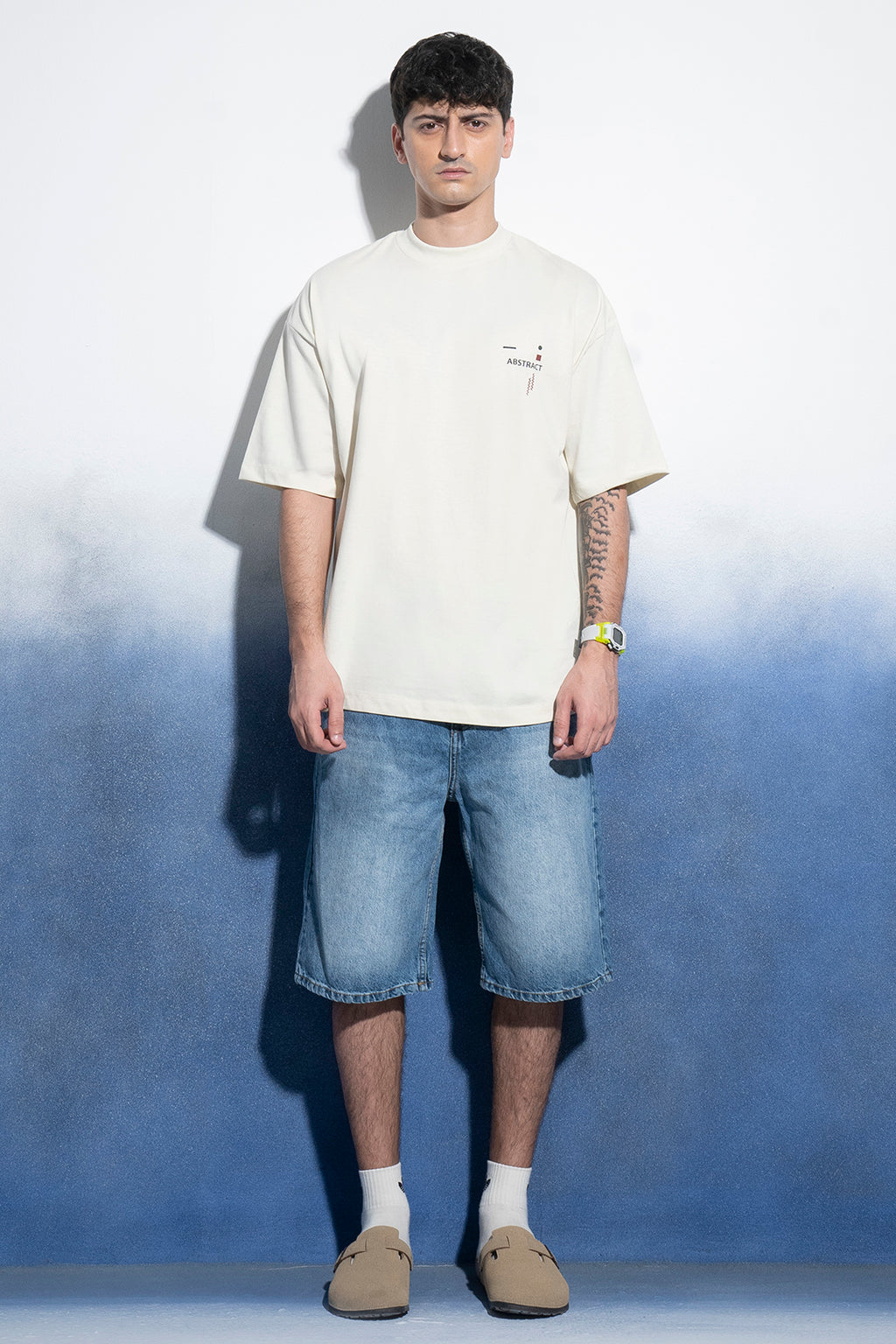 Oversized Graphic T-Shirt - D038