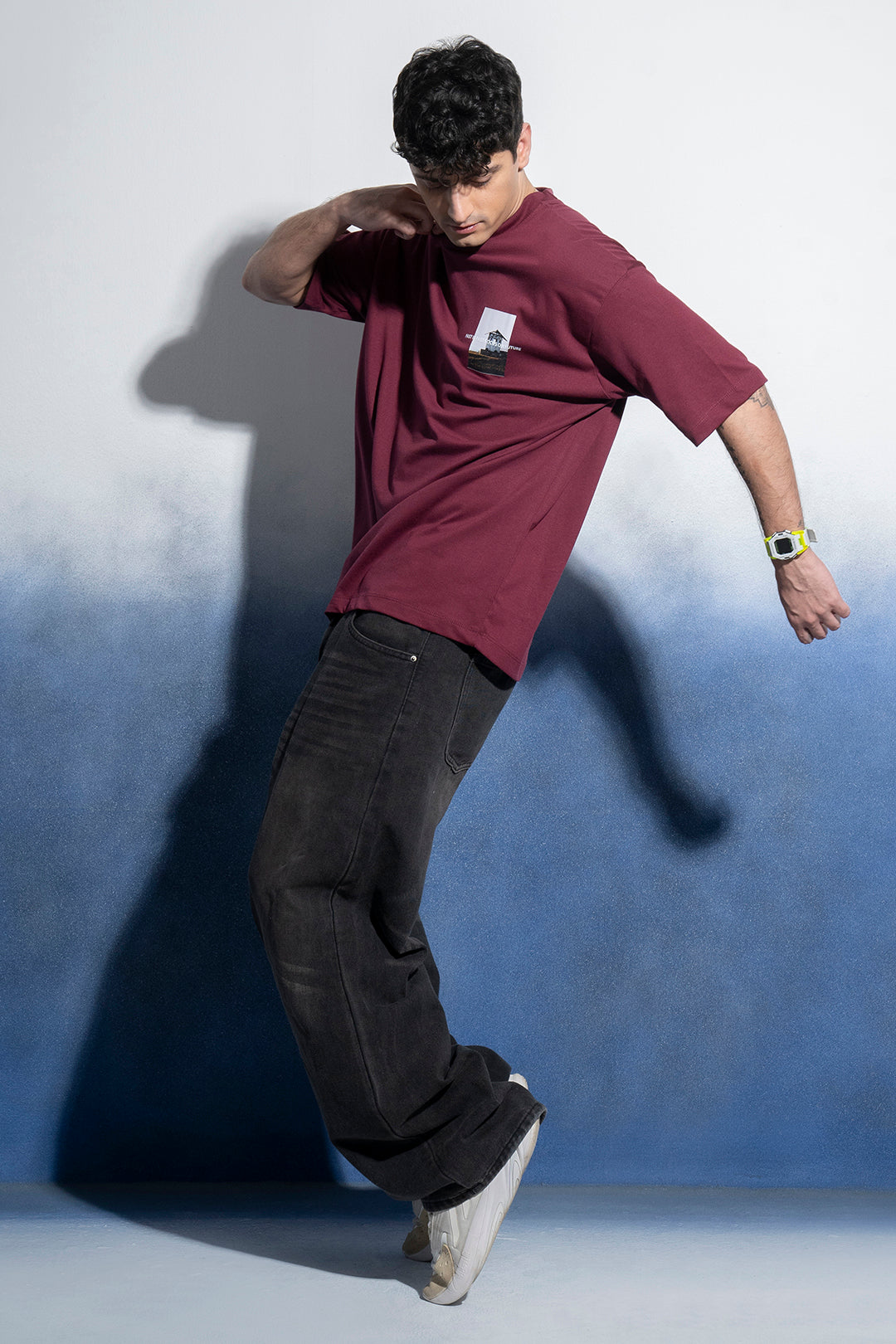 Oversized Graphic T-Shirt - D039