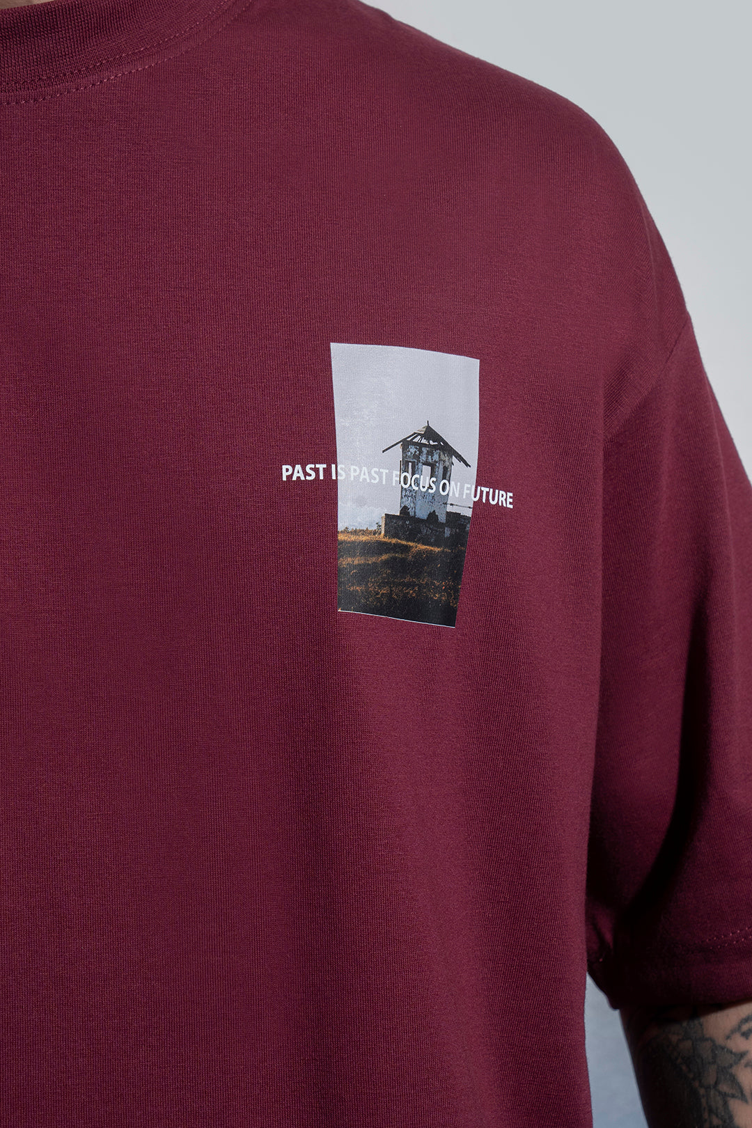 Oversized Graphic T-Shirt - D039