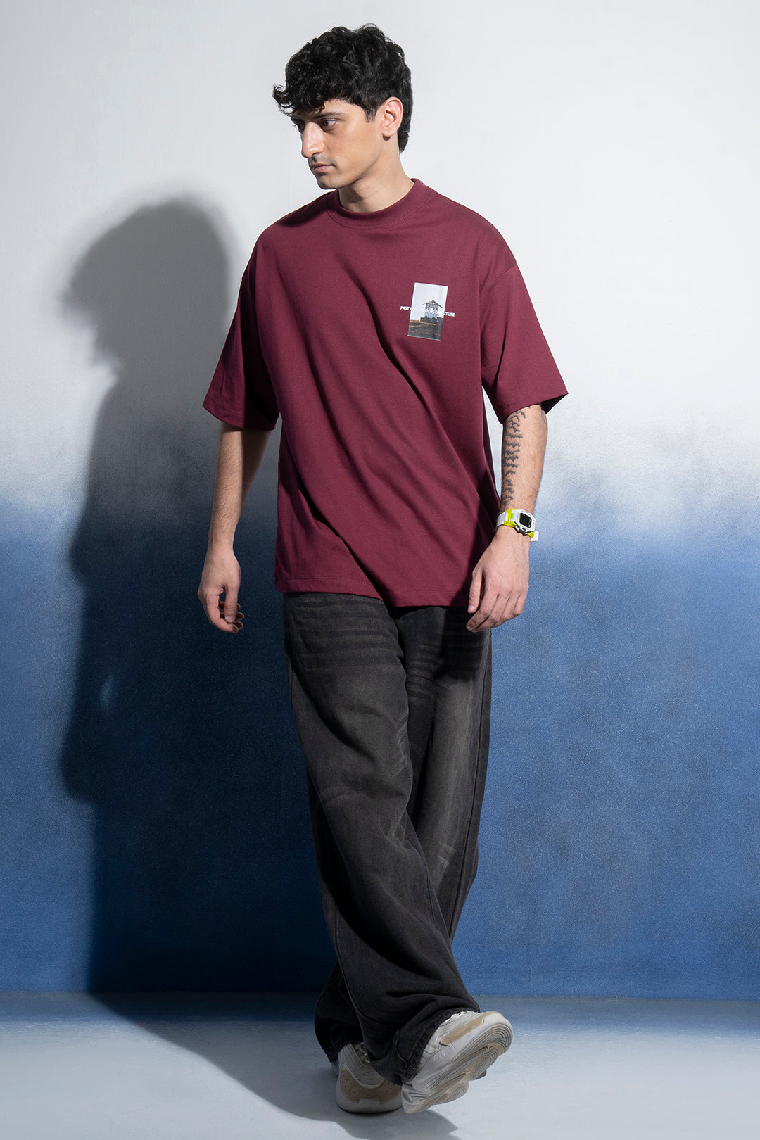 Oversized Graphic T-Shirt - D039