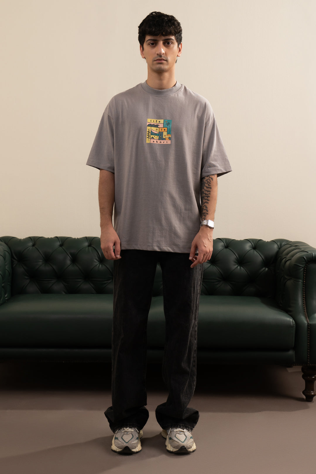 Oversized Graphic T-Shirt - D044