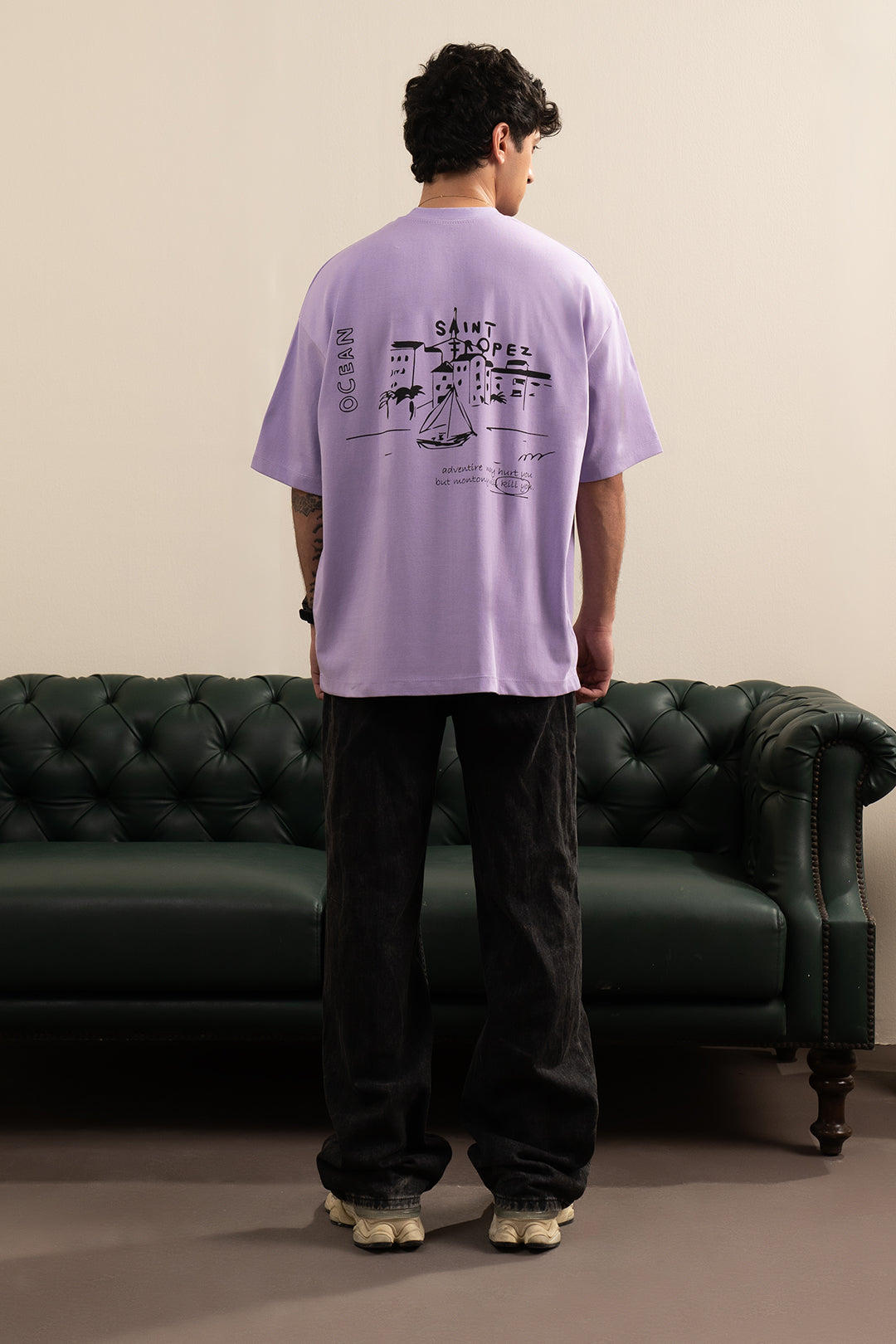Oversized Graphic T-Shirt - D045