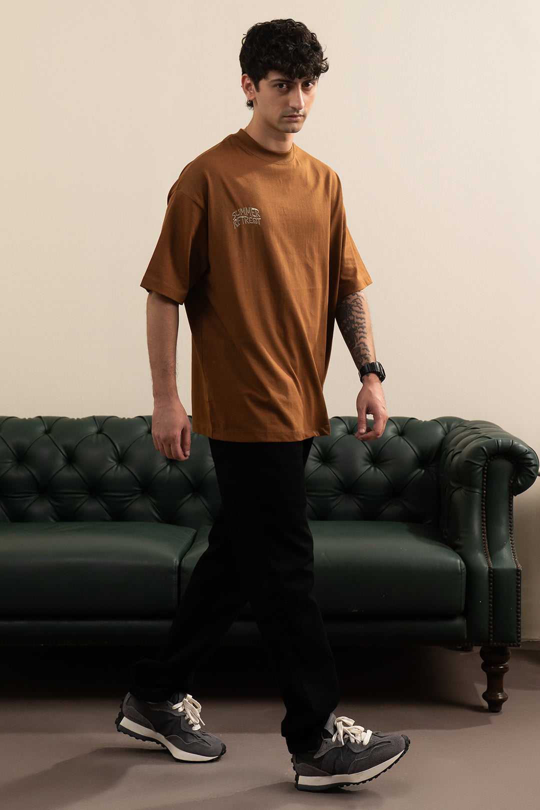 Oversized Graphic T-Shirt - D050