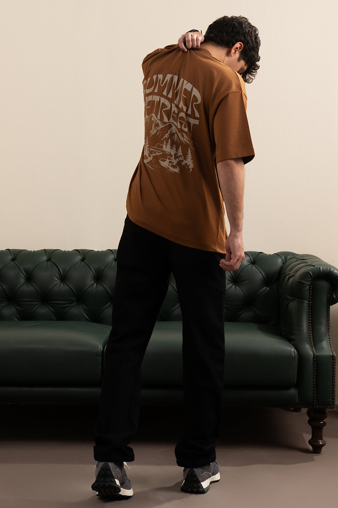 Oversized Graphic T-Shirt - D050