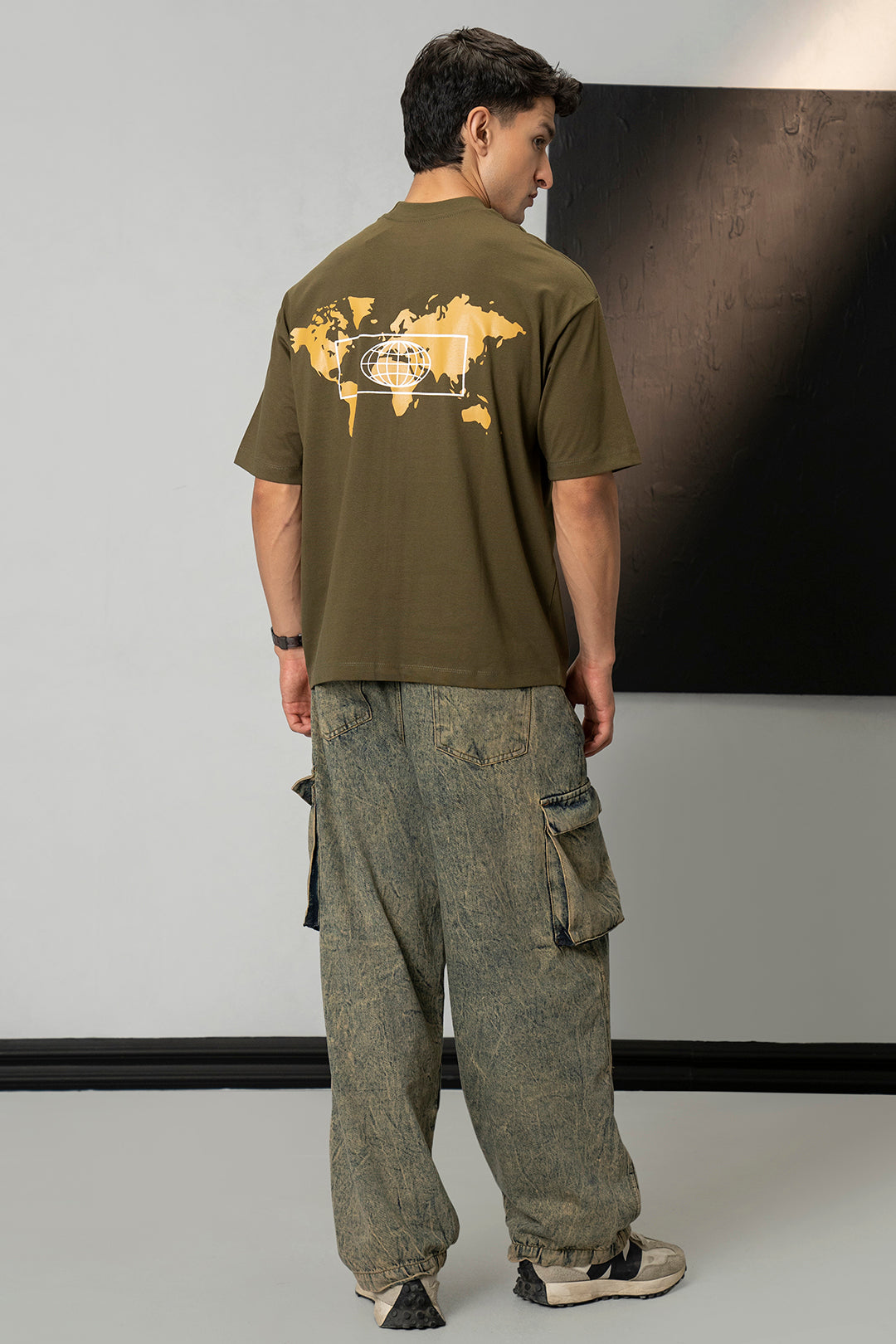 Oversized Graphic T-Shirt - D051