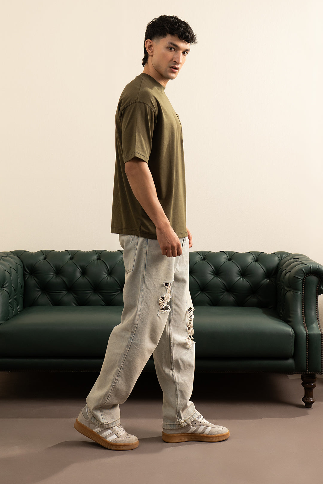 Basic Oversized Pocket T-Shirt - D052