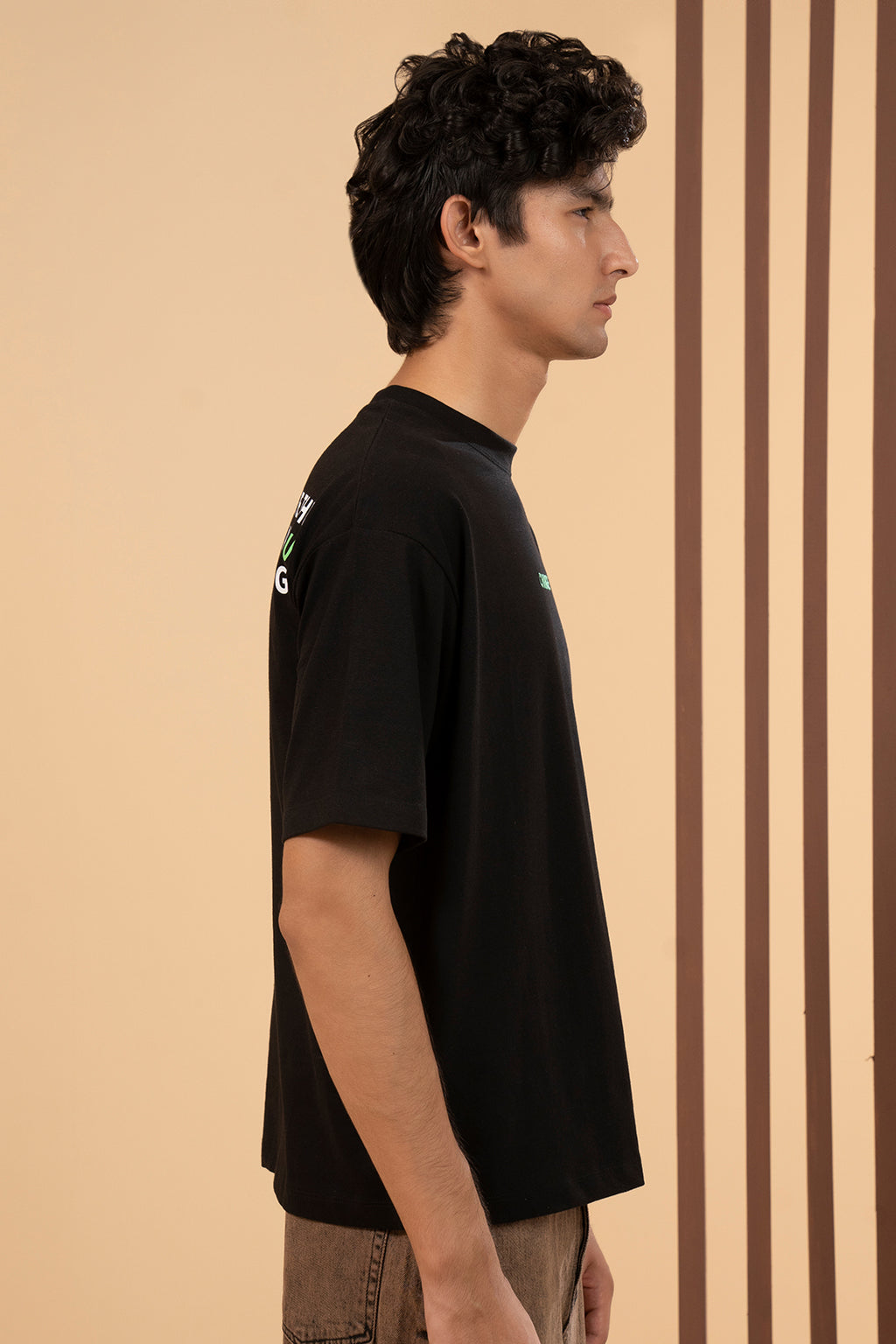 Oversized Graphic T-Shirt - D053