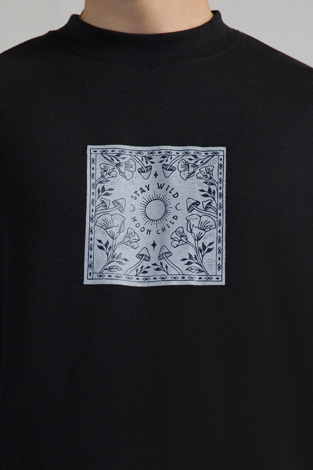 Oversized Graphic T-Shirt - D057