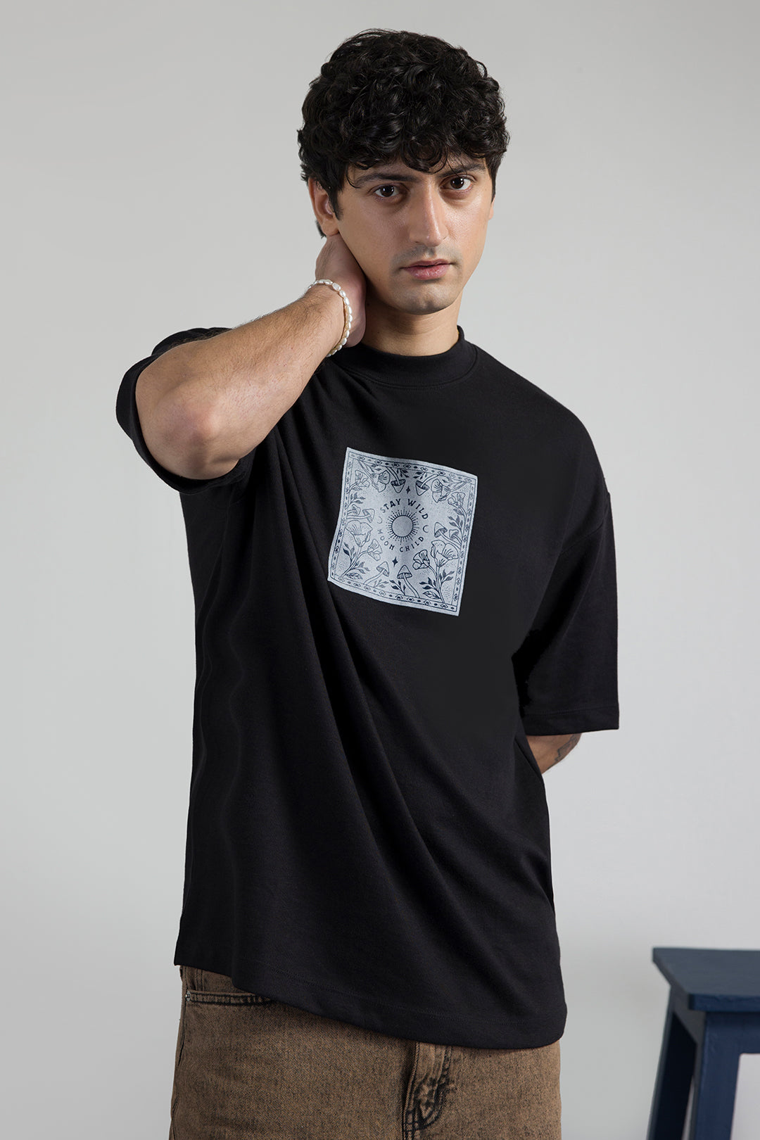 Oversized Graphic T-Shirt - D057