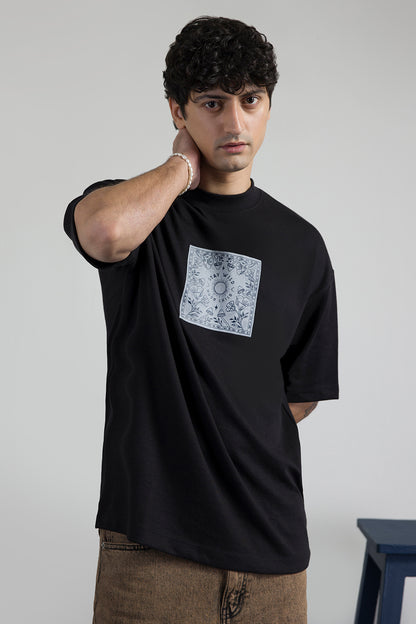 Oversized Graphic T-Shirt - D057