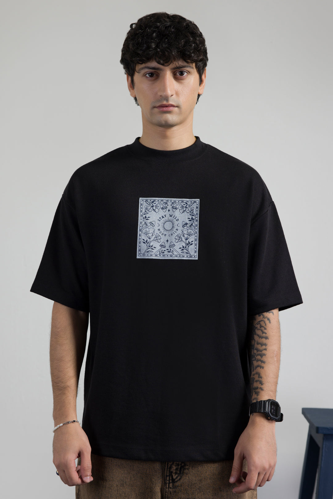 Oversized Graphic T-Shirt - D057