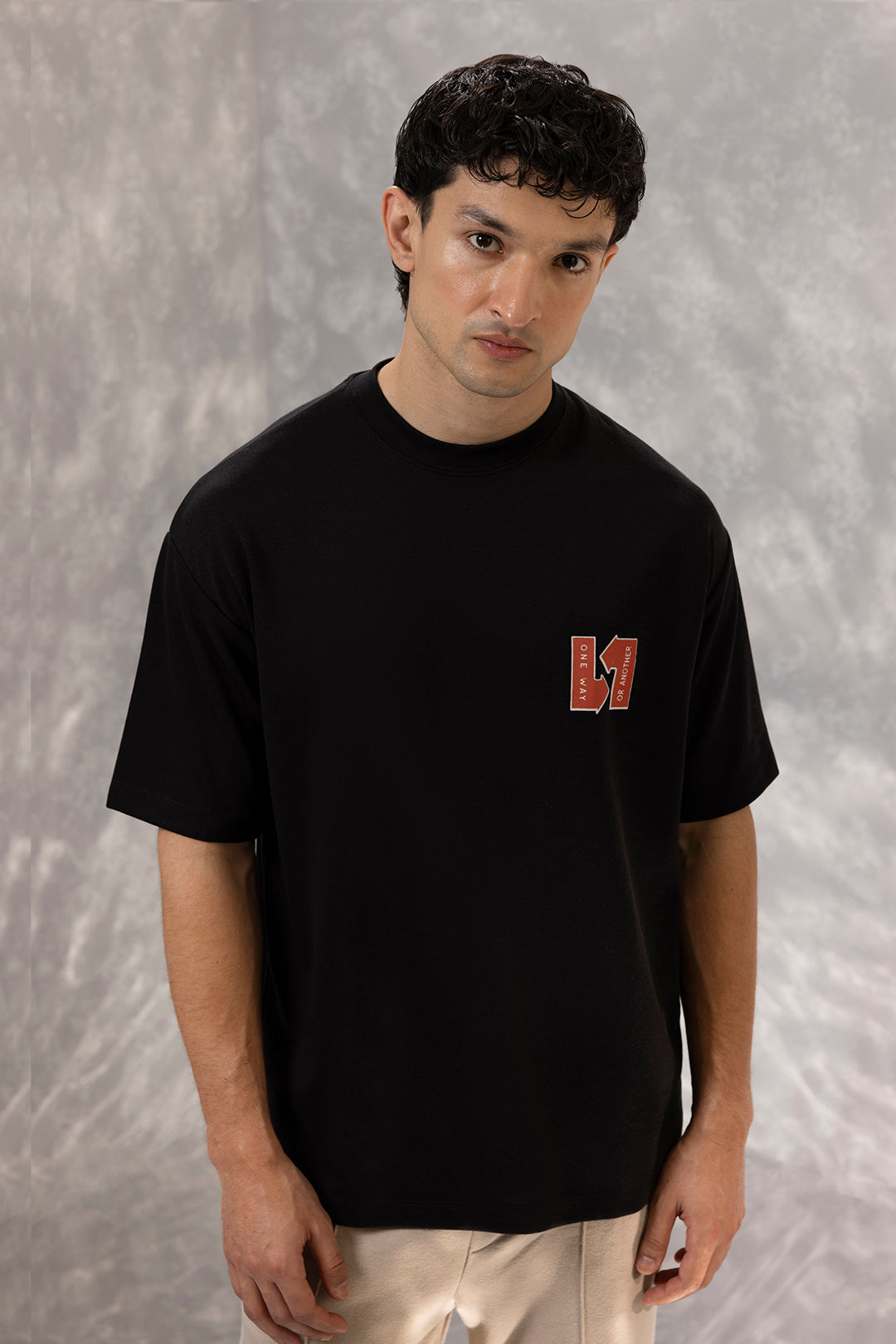 Oversized Graphic T-Shirt - D060