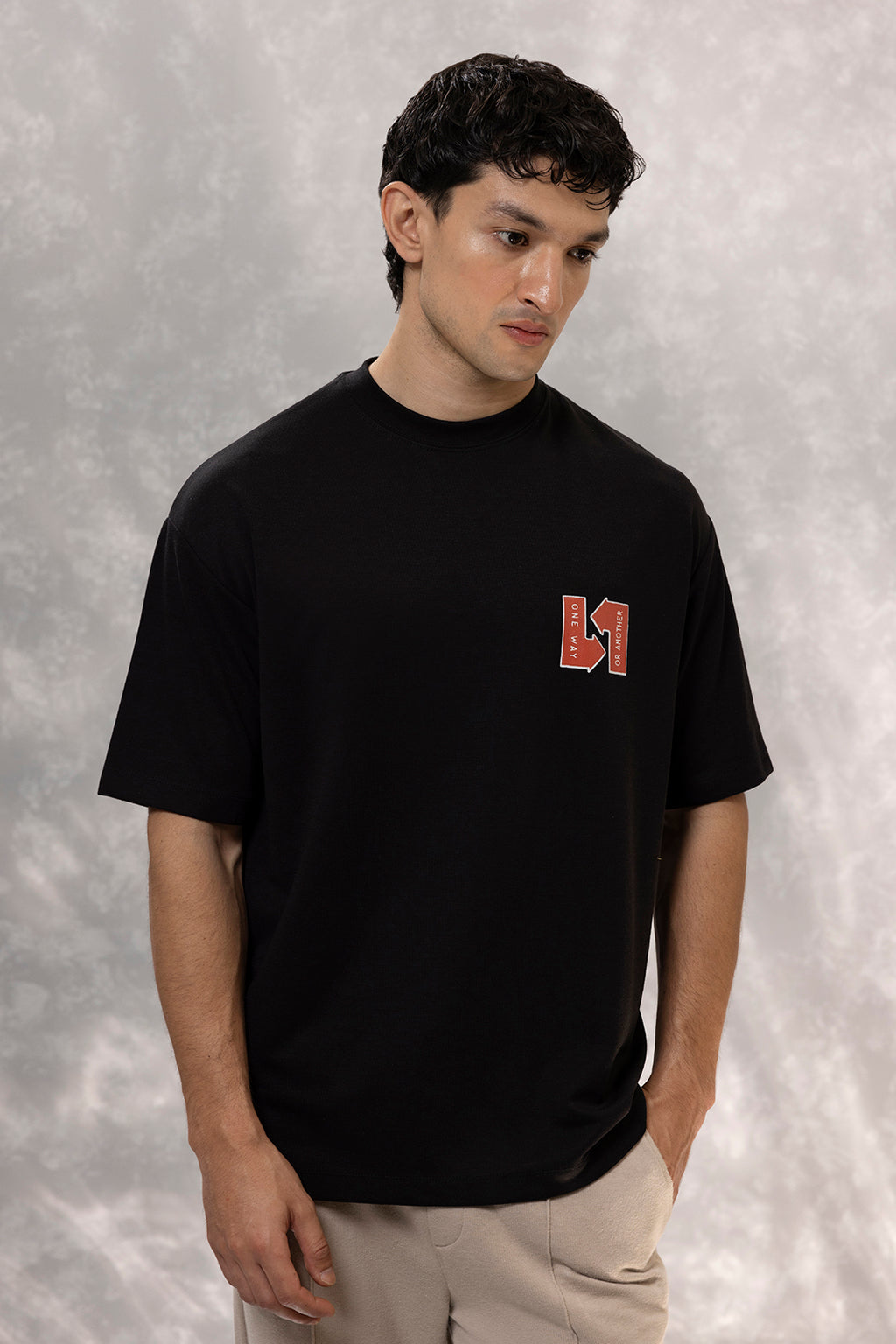 Oversized Graphic T-Shirt - D060