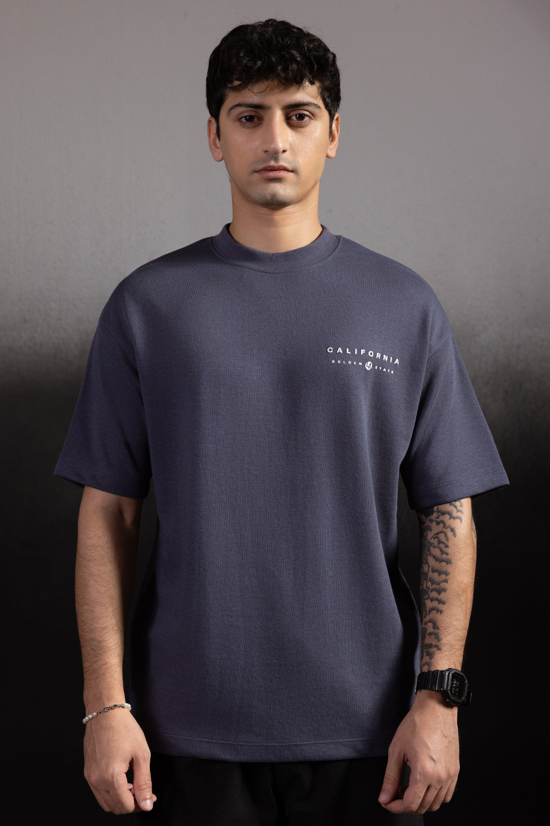 Oversized Graphic T-Shirt - D062