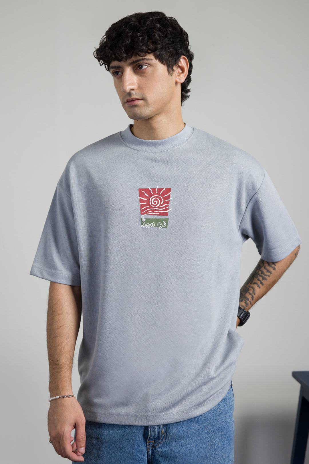 Oversized Graphic T-Shirt - D064