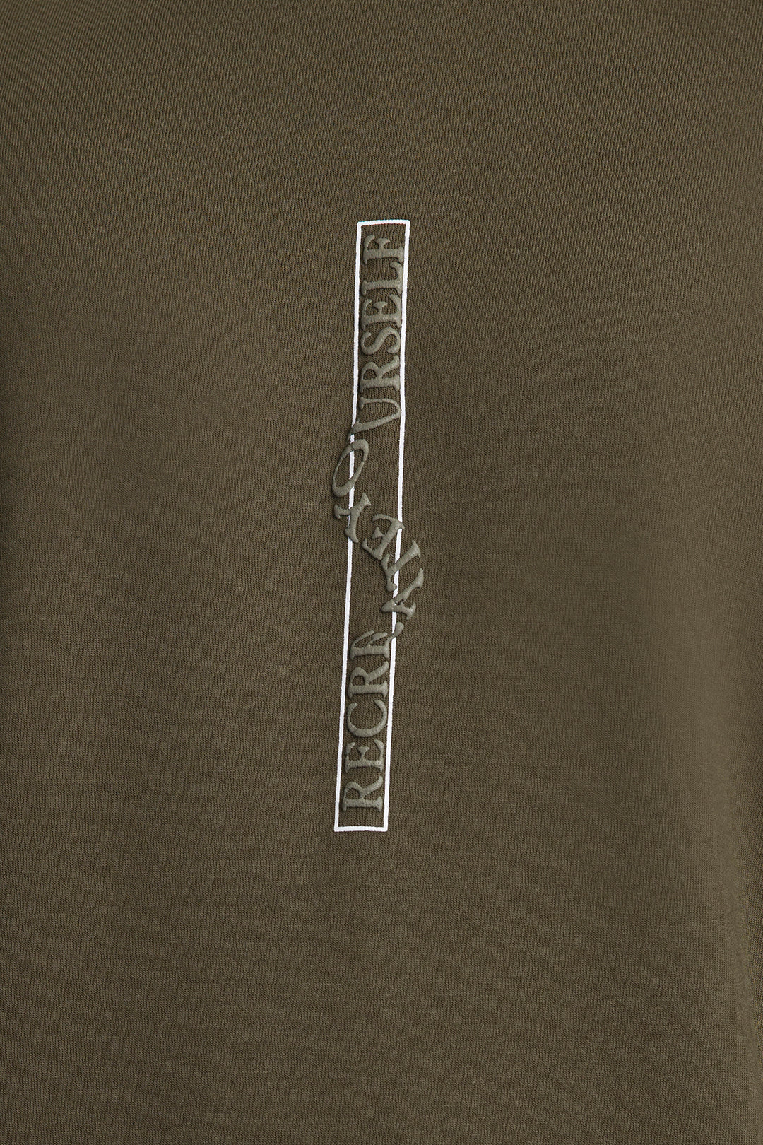 Oversized Graphic T-Shirt - D072