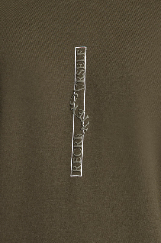 Oversized Graphic T-Shirt - D072
