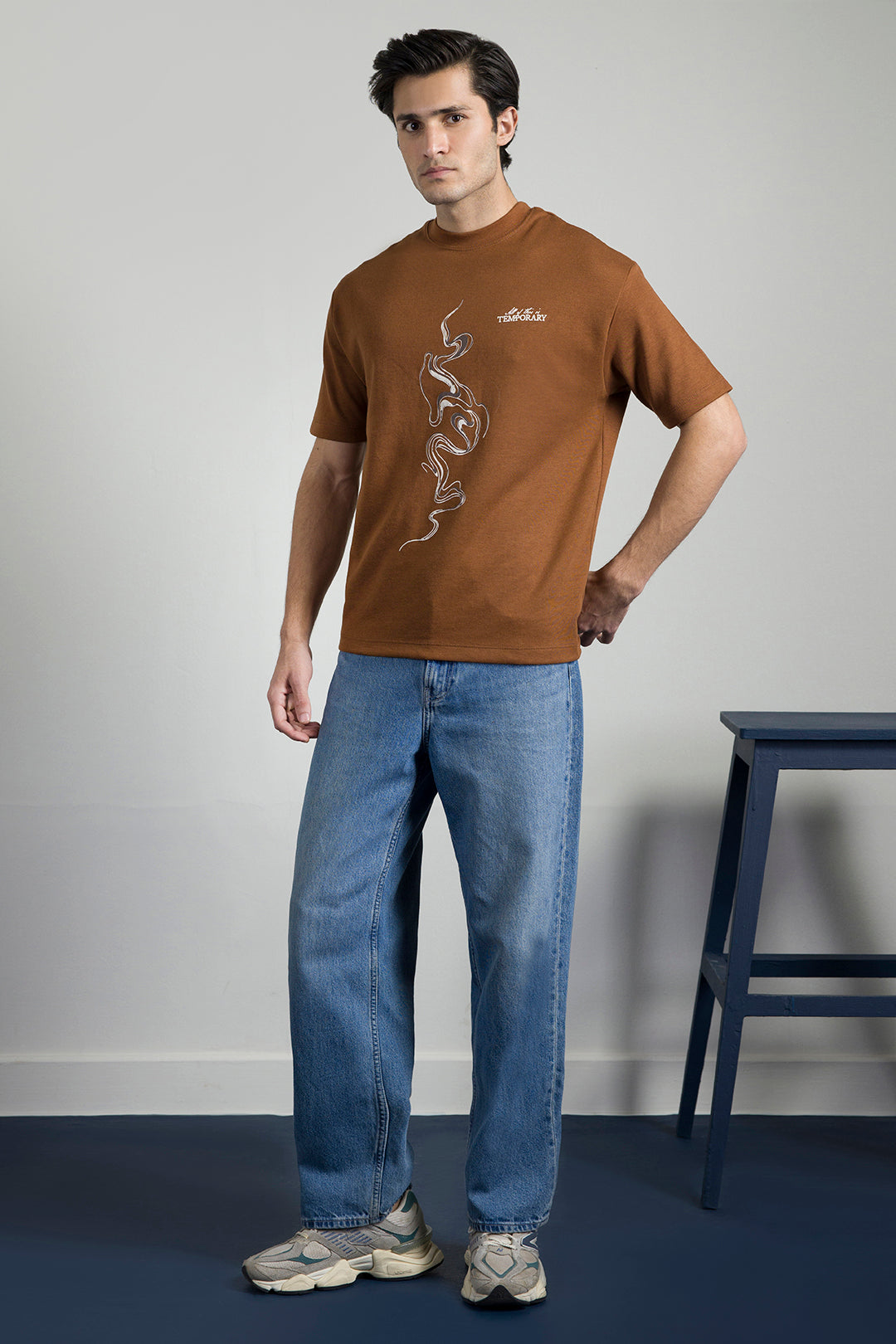 Oversized Graphic T-Shirt - D068