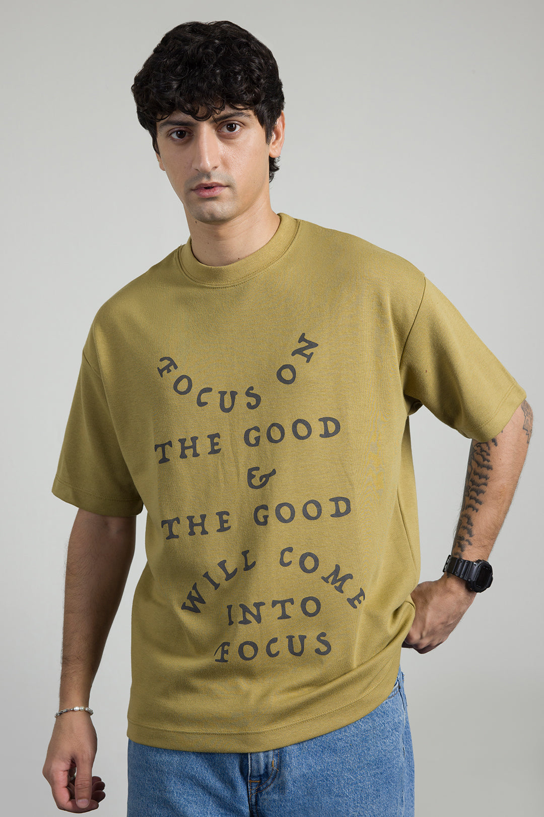 Oversized Graphic T-Shirt - D076