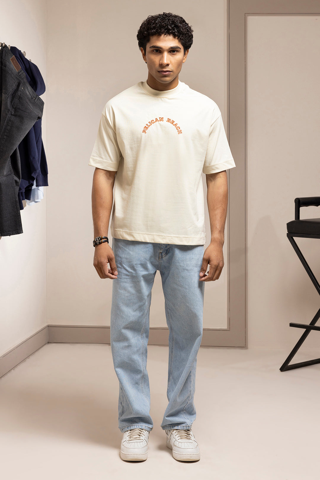 Oversized Graphic T-Shirt - D084