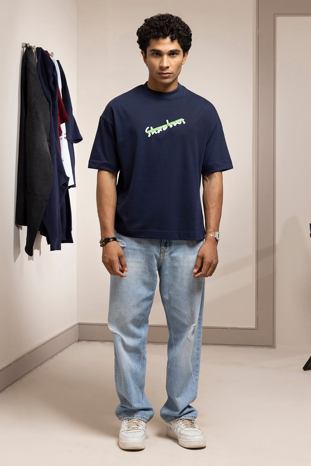 Oversized Graphic T-Shirt - D085