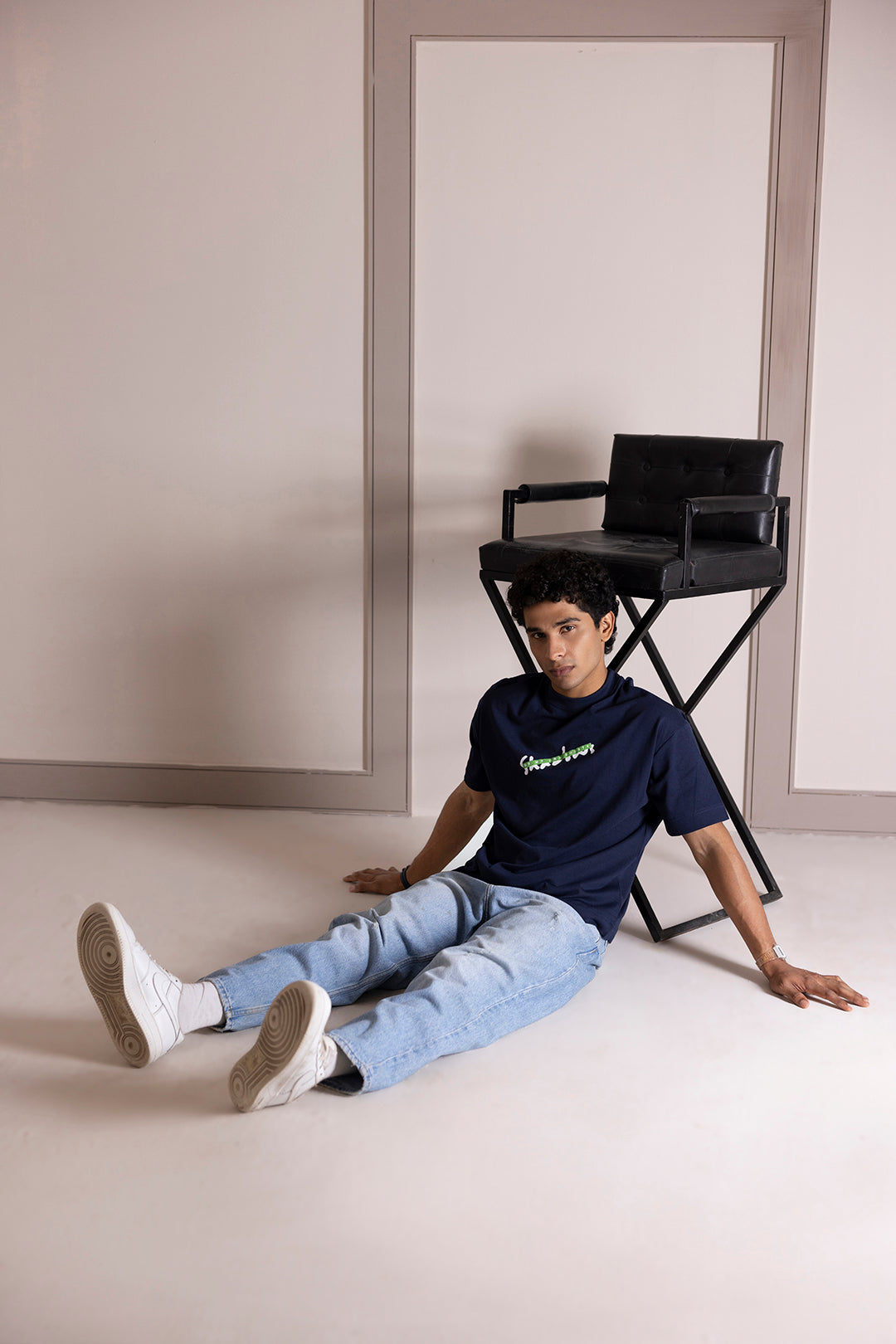 Oversized Graphic T-Shirt - D085