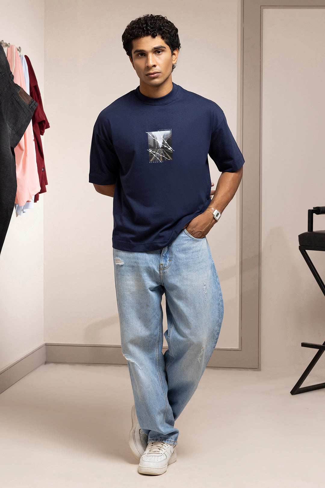 Oversized Graphic T-Shirt - D086