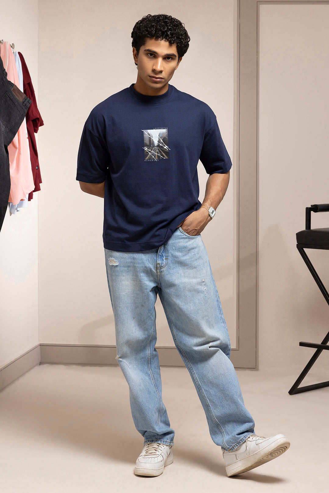 Oversized Graphic T-Shirt - D086