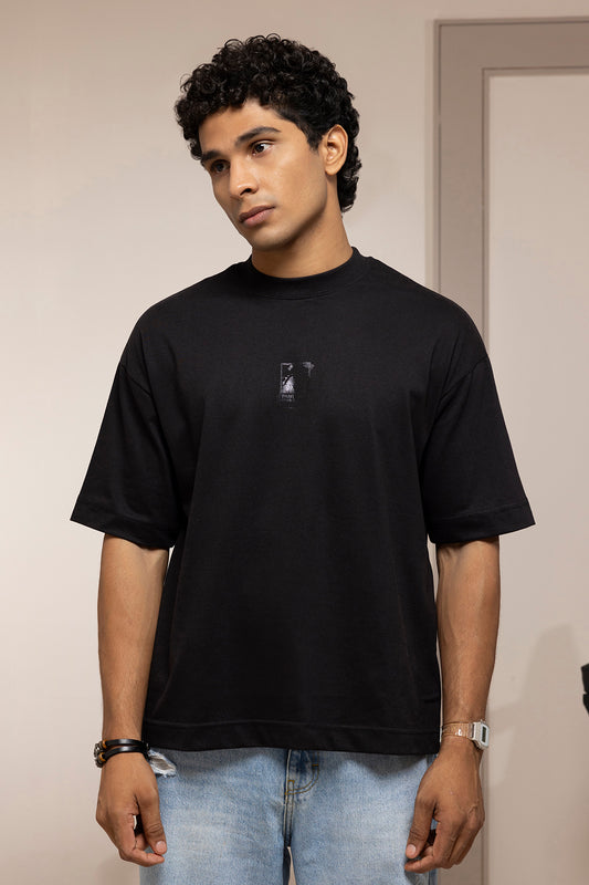 Oversized Graphic T-Shirt - D091