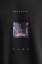 Oversized Graphic T-Shirt - D110