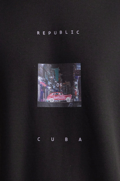 Oversized Graphic T-Shirt - D110