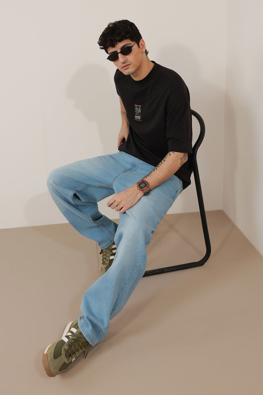Oversized Graphic T-Shirt - D111