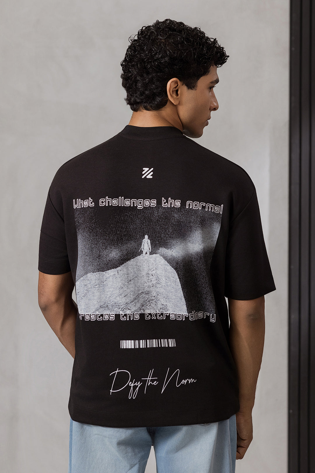 Oversized Graphic T-Shirt - D112