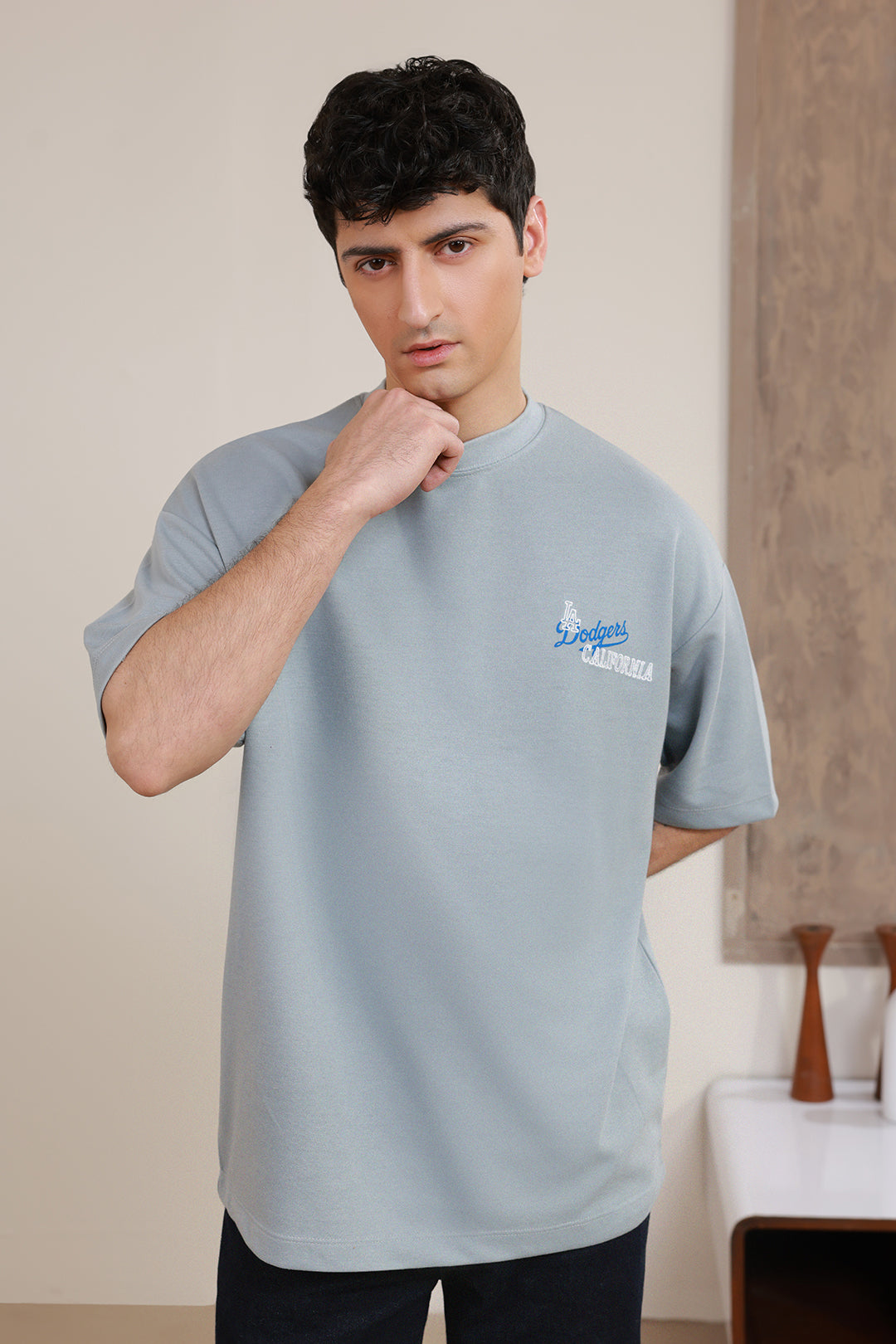 Oversized Graphic T-Shirt - D120