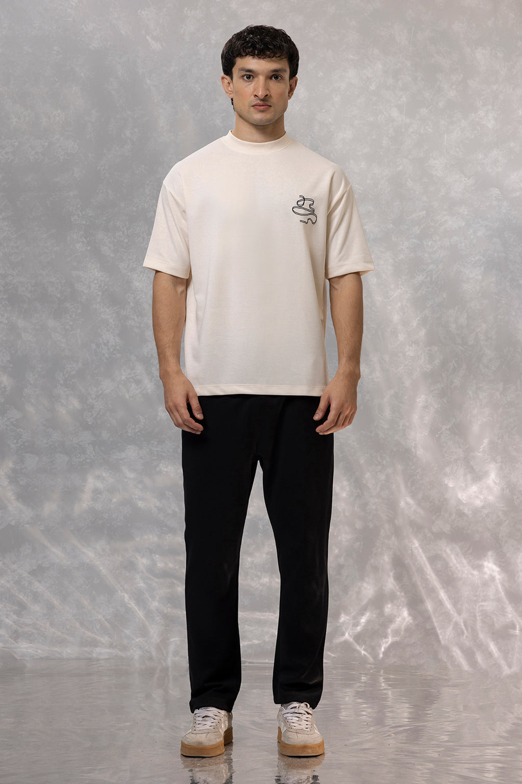 Oversized Graphic T-Shirt - D131