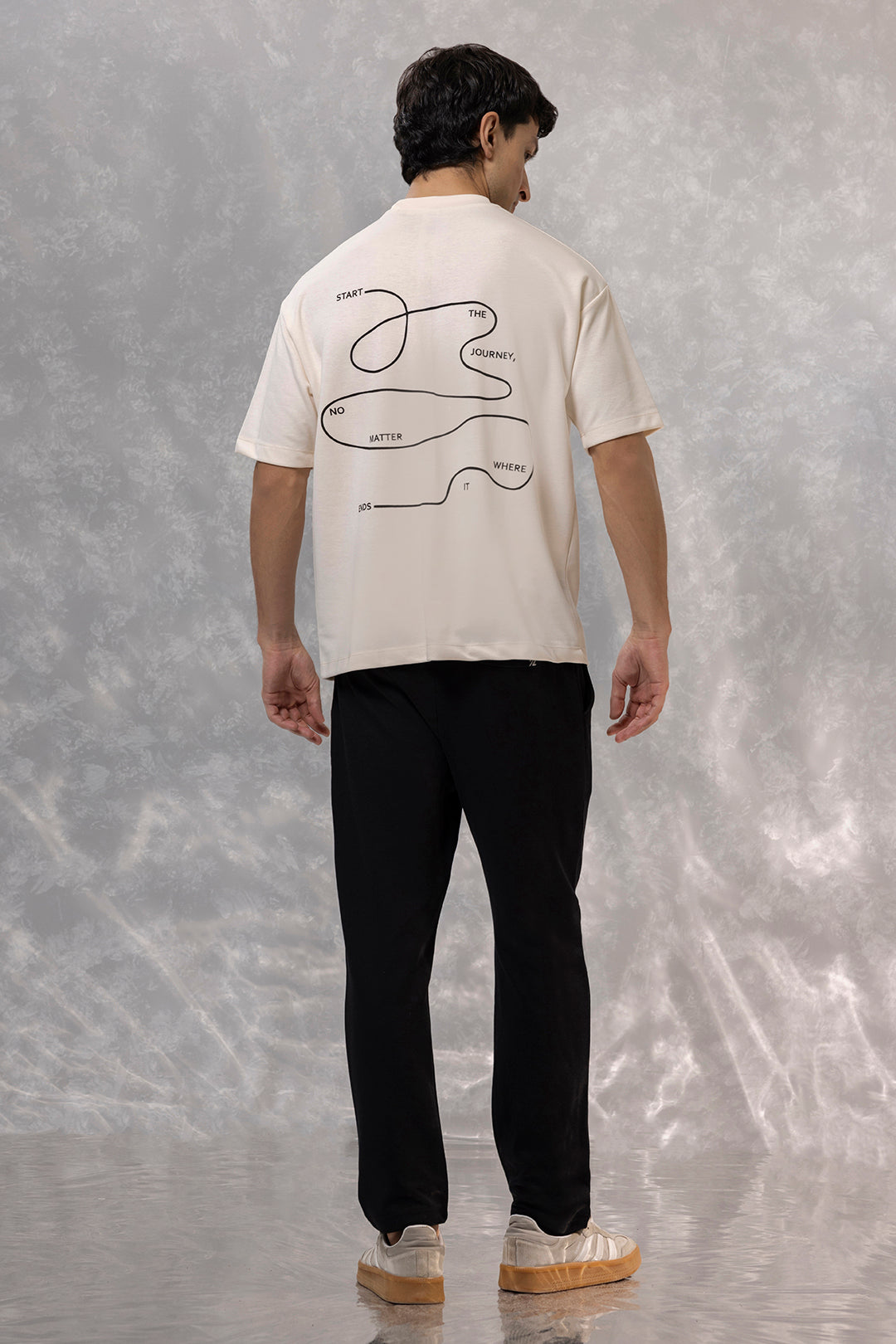 Oversized Graphic T-Shirt - D131