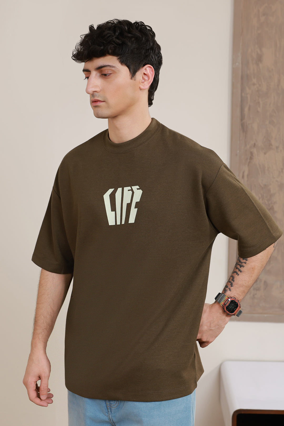 Oversized Graphic T-Shirt - D134