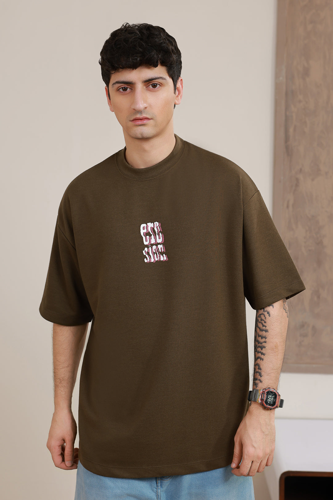 Oversized Graphic T-Shirt - D135