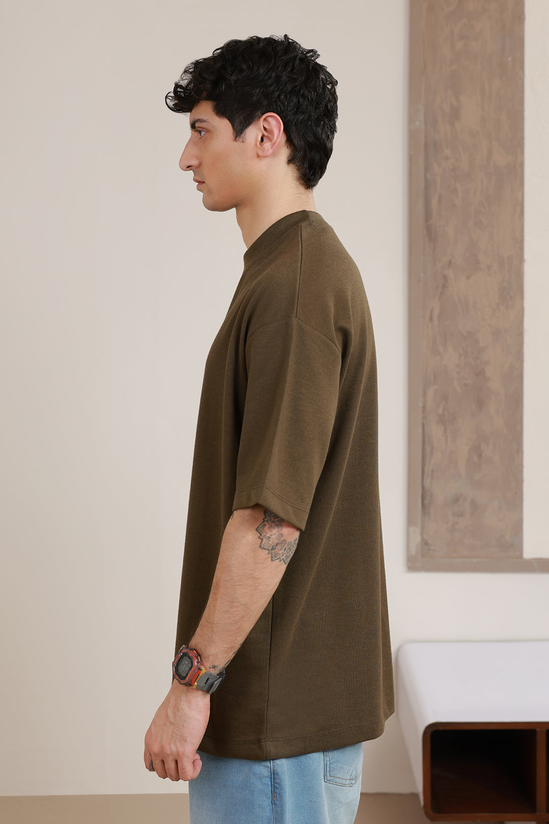 Oversized Graphic T-Shirt - D135