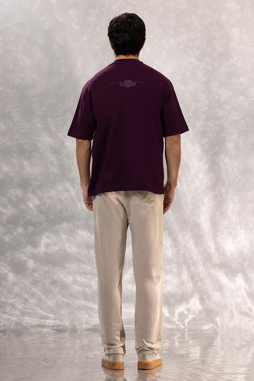 Oversized Graphic T-Shirt - D151