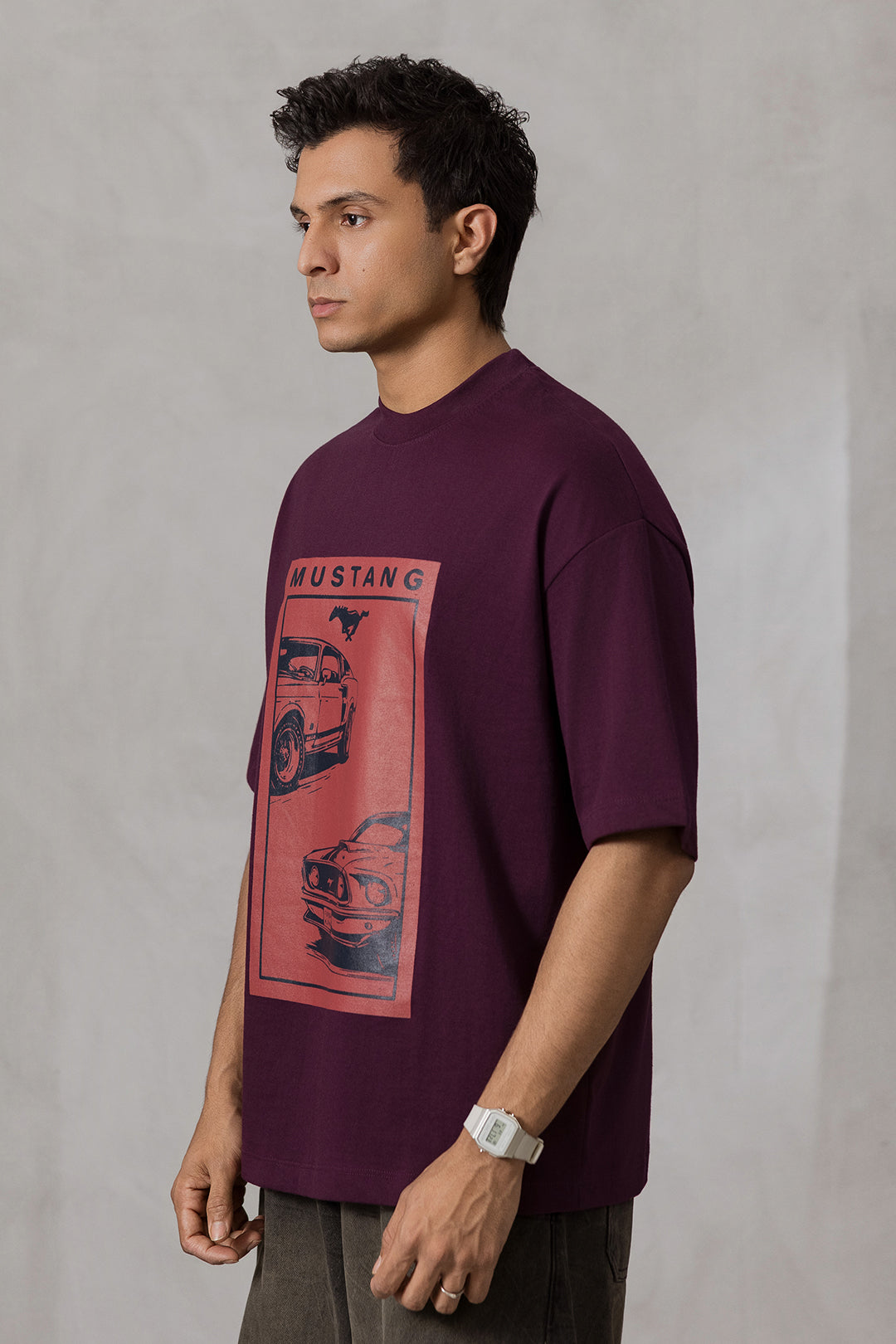 Oversized Graphic T-Shirt - D152