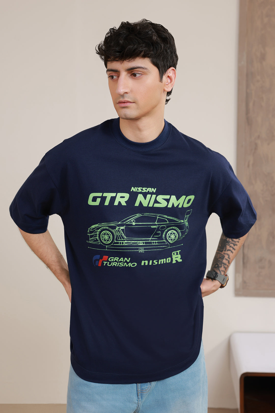 Oversized Graphic T-Shirt - D156