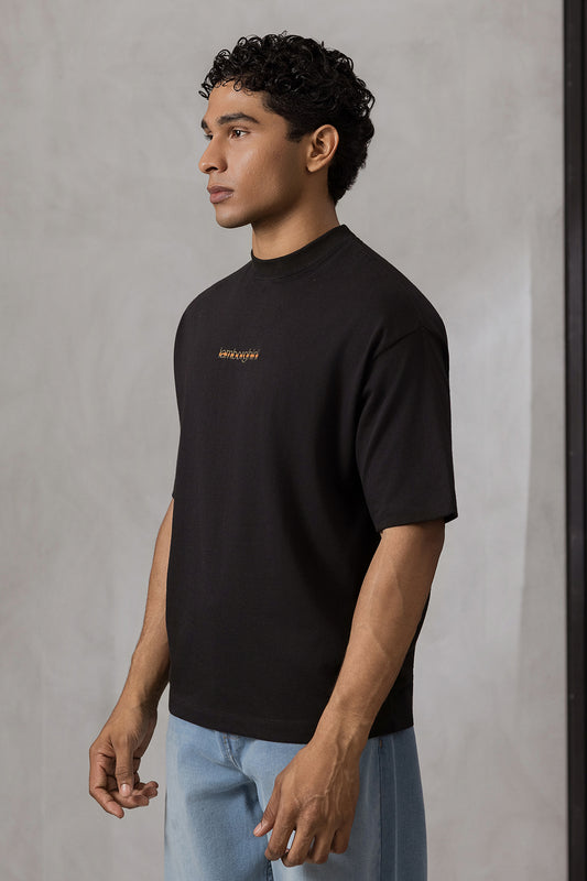 Oversized Graphic T-Shirt - D160