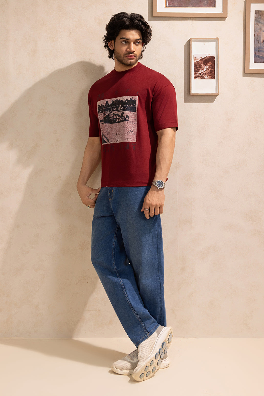 Oversized Graphic T-Shirt - D161