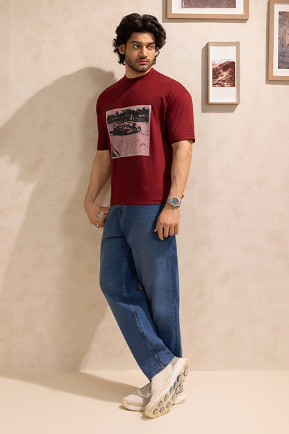Oversized Graphic T-Shirt - D161