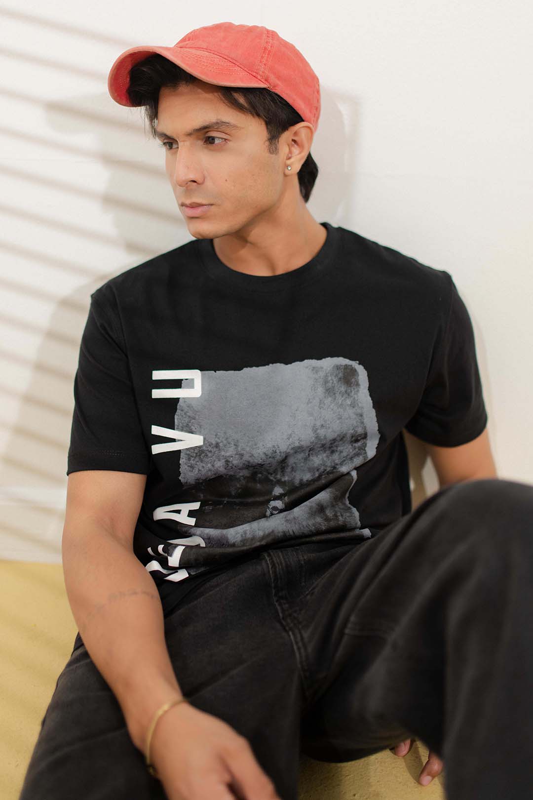 Graphic T-Shirt - R011
