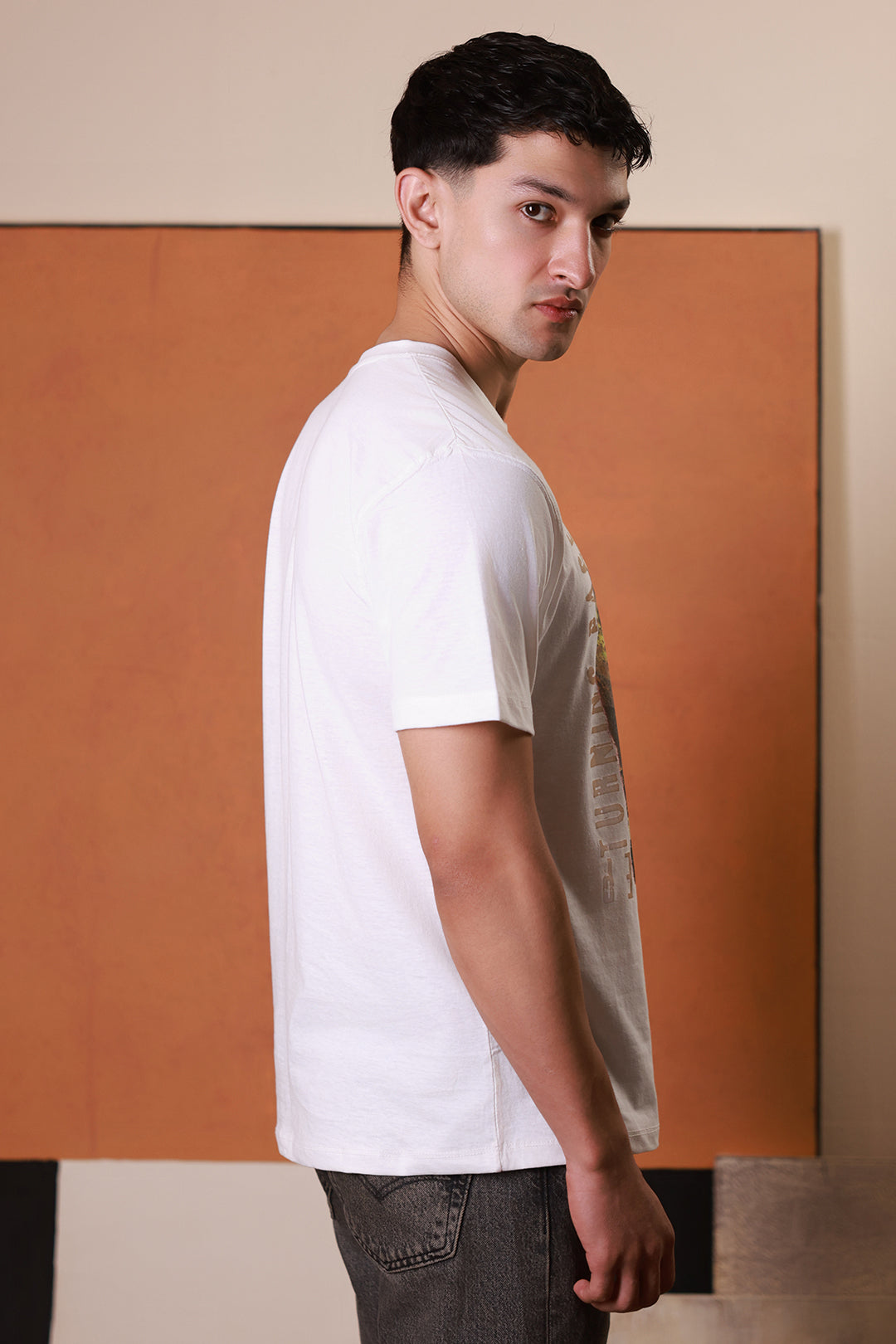Graphic T-Shirt - R031